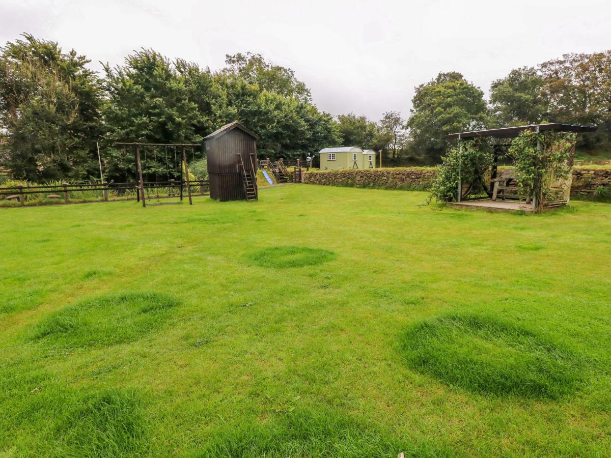 Shepherds Hut - The Crook Milford Haven Exterior foto