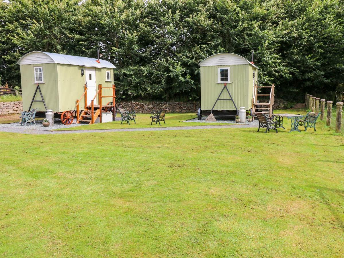 Shepherds Hut - The Crook Milford Haven Exterior foto