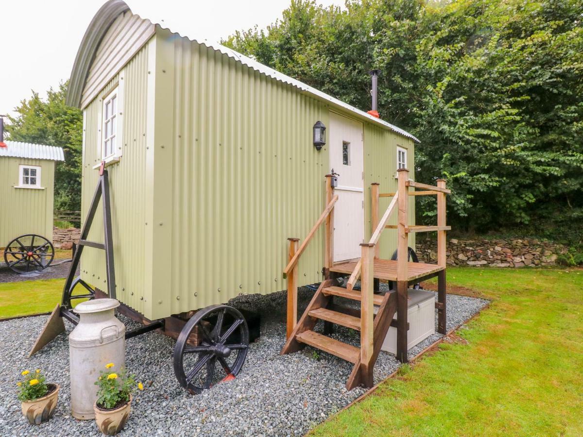 Shepherds Hut - The Crook Milford Haven Exterior foto